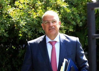 Ministri i Jashtëm grek viziton nesër Tiranën, ja çfarë pritet të diskutohet