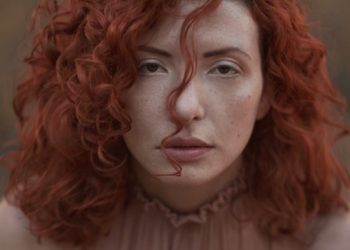 Hapur i kam sytë. Po ti?