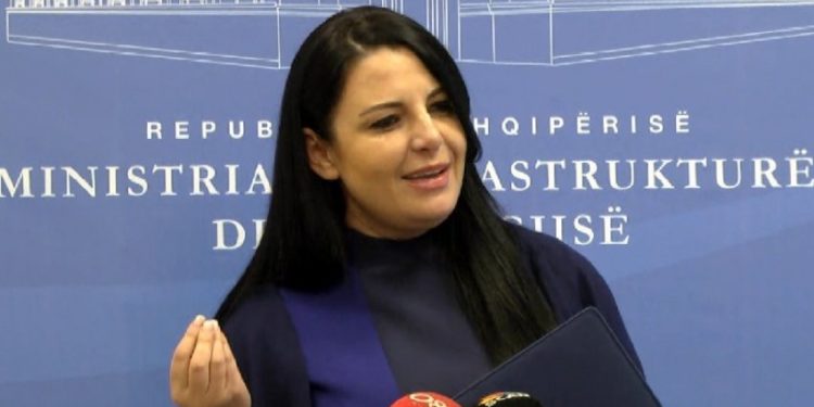 Ministrja Belinda Balluku rezulton pozitive me Covid