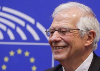 Vetizolohet përfaqësuesi i BE-së Joseph Borell/ Pret përgjigjen e tamponit për Covid-19