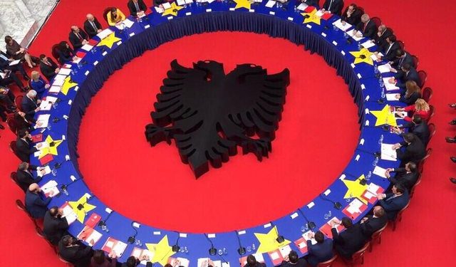 Nesër zhvillohet mbledhja e përbashkët e qeverive Shqipëri-Kosovë, ja çfarë pritet të diskutohet