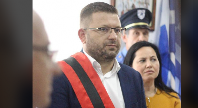 Kryetari i Dropullit infektohet me Covid: Nesër Bashkia nuk do të funksionojë, unë do punoj nga shtëpia