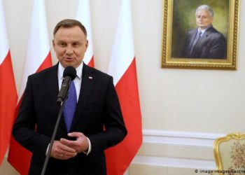 Presidenti i Polonisë rezultoi pozitiv me COVID-19, detajet për gjendjen e tij shëndetësore