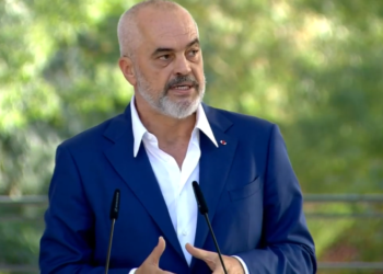Rama kërkon mandat të tretë: Ne jemi e mira e vetme në politikën shqiptare