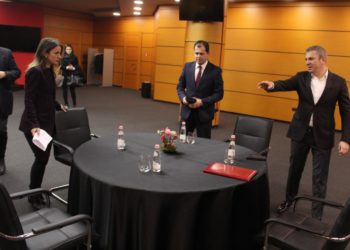 Kodi Zgjedhor/ Gjiknuri i përgjigjet Bylykbashit për modelin italian