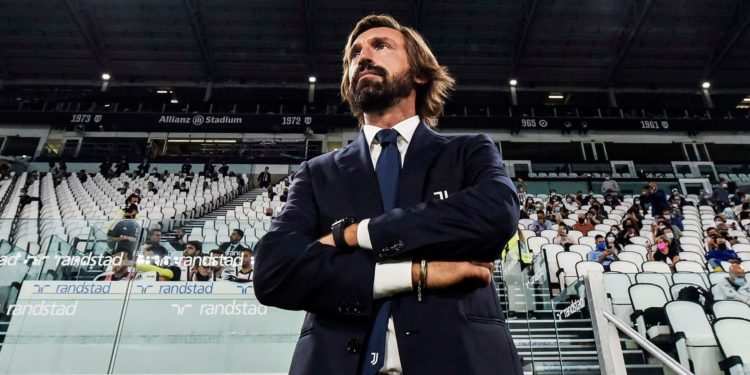 Zyrtare, Juvja publikon listën Champions