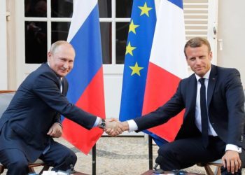Macron dhe Putin në një linjë: Duhet një armëpushim i plotë mes Armenisë dhe Azerbajxhanit