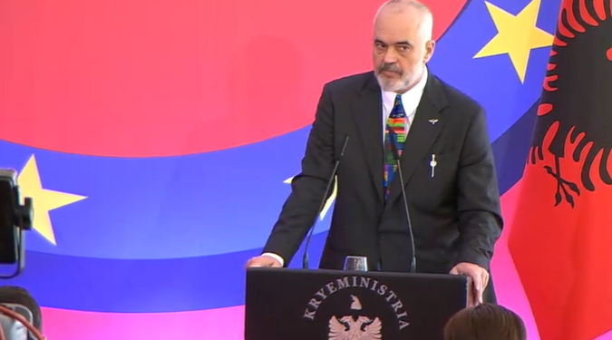 Basha e ftoi në debat, Rama jep përgjigjen