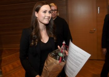 U takua me një të infektuar, karantinohet kryeministrja e Finlandës