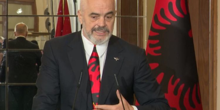 Rama: Po punojmë për mbledhje qeverie të përbashkët me Greqinë
