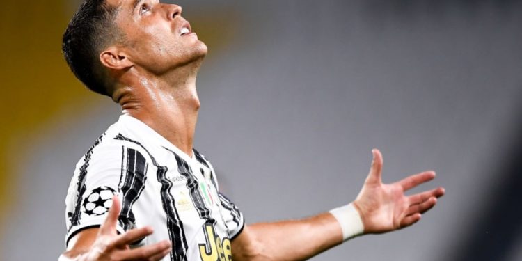 Kristiano Ronaldo sërish pozitiv me Covid 19