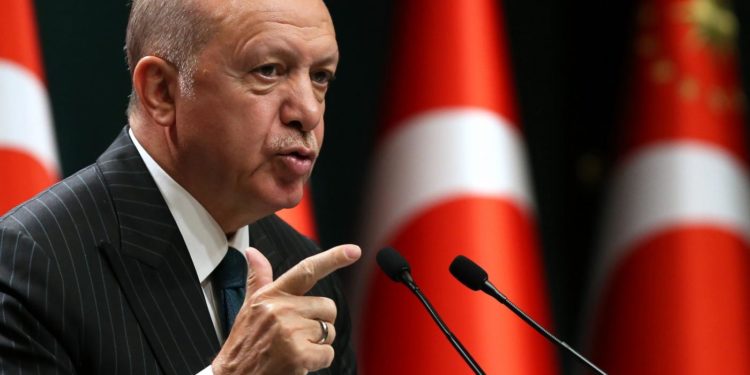 Erdogan: Do t’i japim përgjigjen që meriton Greqisë