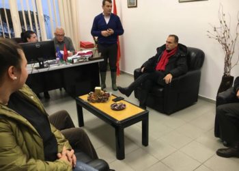 Prapaskenat/ Pse u largua Prefekti i Gjirokastrës