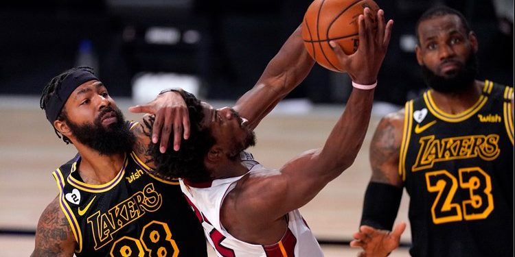 LeBron-Davis të magjishëm, Lakers tjetër leksion Miami