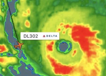 Uragani shkatërrues Delta godet pjesën kontinentale të SHBA-së me erëra 160 km/orë