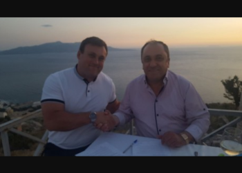 Luftëtari drejt shkrirjes, ish-zv.trajneri fiton gjyqin për 60 mijë euro! (Dikur nënshkruante kontratën me Gole Tavon në Kalanë e Lëkurësit)