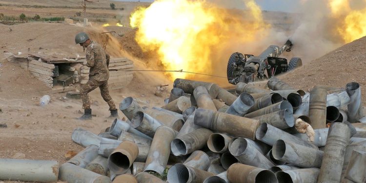 Armenia dhe Azerbajxhani akuzojnë njëra-tjetrën për shkeljen e armëpushimit