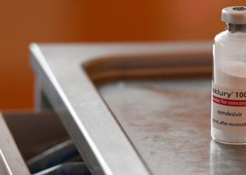 BE planifikon të blejë 500 mijë doza të ilaçit remdesivir për të luftuar COVID-19