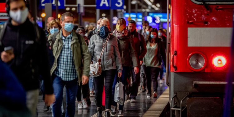 Rekord i ri i rasteve të të prekurve nga COVID-19 në Gjermani