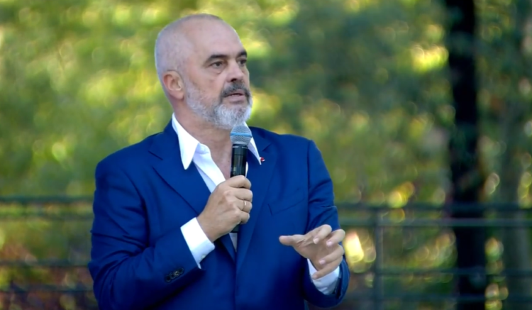 Rama: Në mandatin e tretë ndërtojmë aeroport edhe në Sarandë