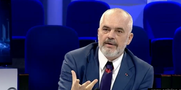 “Partinë tënde do ta mund”/ Rama sherr me Fevziun, gazetari: Mos më trego mua ti, merru me Bashën e Kryemadhin! Kryeministri: Ti je lideri real