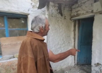 Rrëfimet e 3 vëllezërve nga Vlora: Të veshur si policë, erdhën 3 herë për të na grabitur