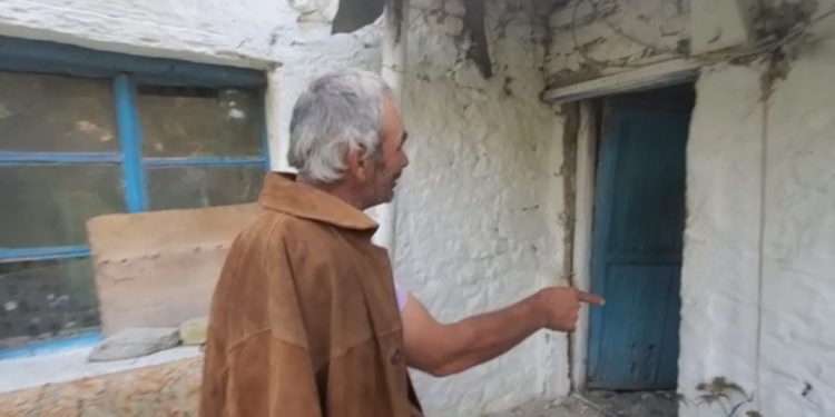 Rrëfimet e 3 vëllezërve nga Vlora: Të veshur si policë, erdhën 3 herë për të na grabitur