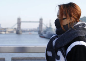 Pandemia, edhe Britania rikthen karantinën