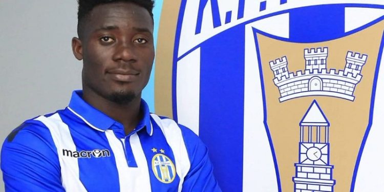 Meta i dha shtetësi falsifikatorit/ Futbollisti u kap në Rinas me leje qëndrimi false. Pret dënimin nga gjykata