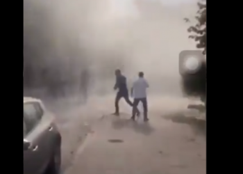 Tërmeti shkakton kaos në qytetin turk, vendi mbushet me pluhur dhe ndërtesa të shembura