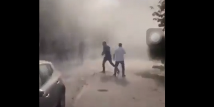 Tërmeti shkakton kaos në qytetin turk, vendi mbushet me pluhur dhe ndërtesa të shembura