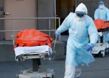 Rëndohet bilanci në Itali, 17 mijë raste të reja me Covid, 141 të jetë të humbura