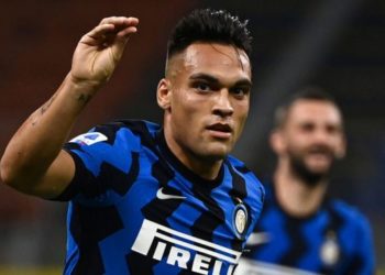 Manchester United futet në garë për Lautaron