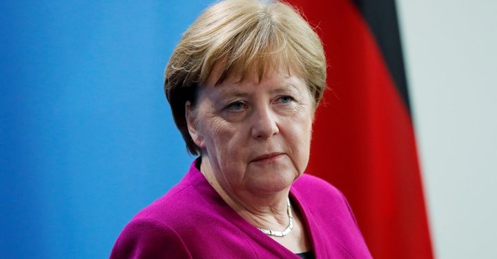 Rekord infeksionesh me koronavirus në Gjermani, Merkel kërkon mbylljen e vendit