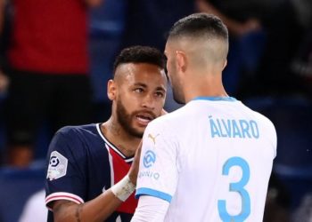 Neymari më tha se për një ditë fiton sa unë për një vit, Gonzalez thotë se braziliani s’meriton respekt