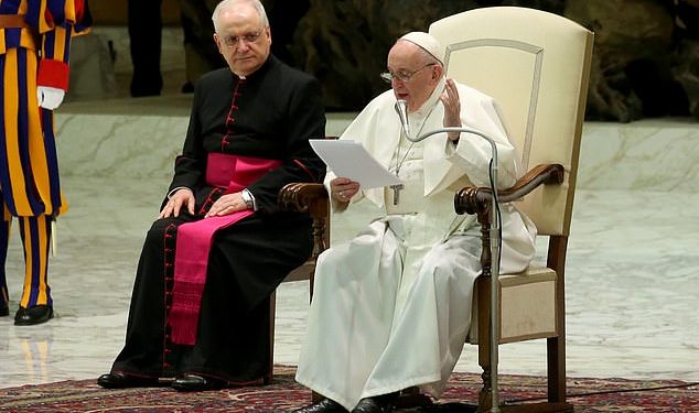 Papa Francesku: Kësaj zonje me emrin Covid duhet t’i bindemi