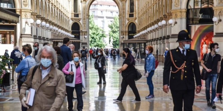 Rriten me shpejtësi shifrat e të infektuarve në Itali, 205 pacientë ndërrojnë jetë