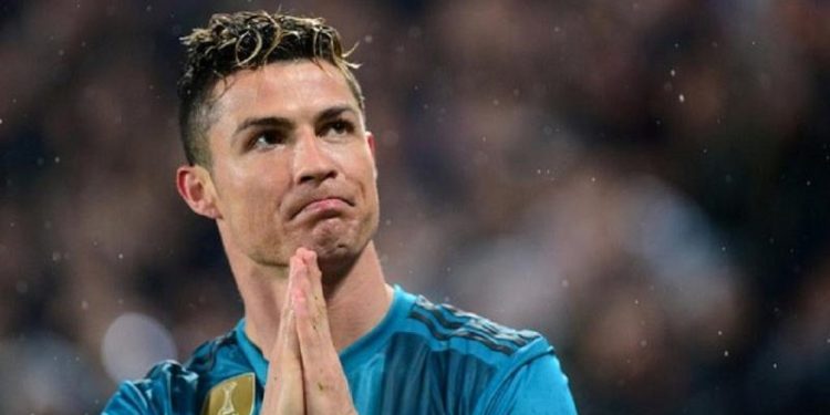 U infektua me COVID 19/ Dalin pamjet e Cristiano Ronaldos nën efektin e infeksionit