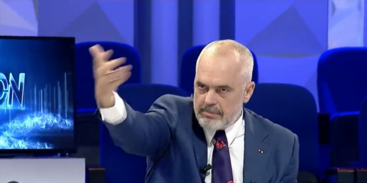 Rama: Maskat do të qëndrojnë deri në fund të dimrit