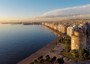 Frika nga rusët: Përse po “blen” SHBA-ja, Selanikun