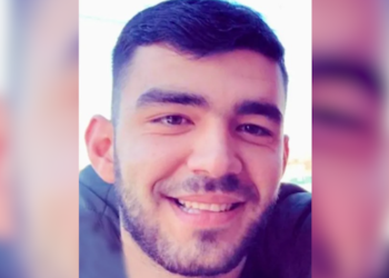 “Ulërimat që kam dëgjuar në funeralin e tij do të më përndjekin gjithë jetën. Nëna e tij qëndron tek varri çdo ditë tërë kohën”