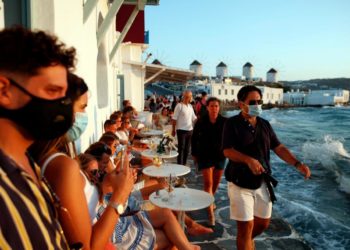 667 raste të reja me COVID-19 në Greqi, 8 vdekje në 24 orët e fundit