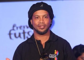 Ronaldinho rezulton pozitiv me COVID-19