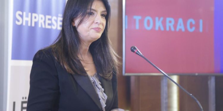 Pse po i hyj sot kësaj rruge të re