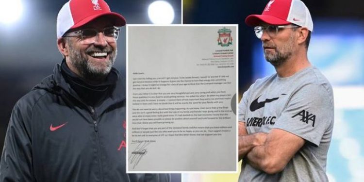Klopp i kthen letrën emocionale tifozit të Liverpoolit që vuan nga ankthi, 11-vjeçari nuk e imagjinonte dot