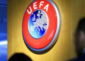 UEFA lejon kthimin e tifozëve në 30% të stadiumit në të gjitha turnetë evropiane