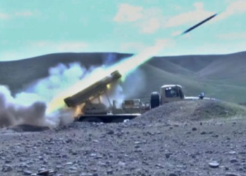 SHBA, Franca dhe Rusia bëjnë thirrje për ndalimin e luftimeve në Nagorno Karabak