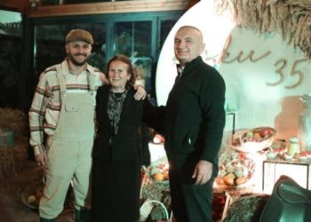 Ilir Meta shkel rregullat e Covid për ditëlindjen e Bes Kallakut: Loku 35 (FOTO)