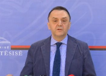 Artan Lame e pranon publikisht: Në kadastrën e Vlorës ka presione kriminale