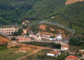 ‘Plas’ Covid në burgun e Tepelenës, infekohen 5 të dënuar